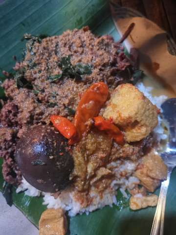 Gudeg Manggar